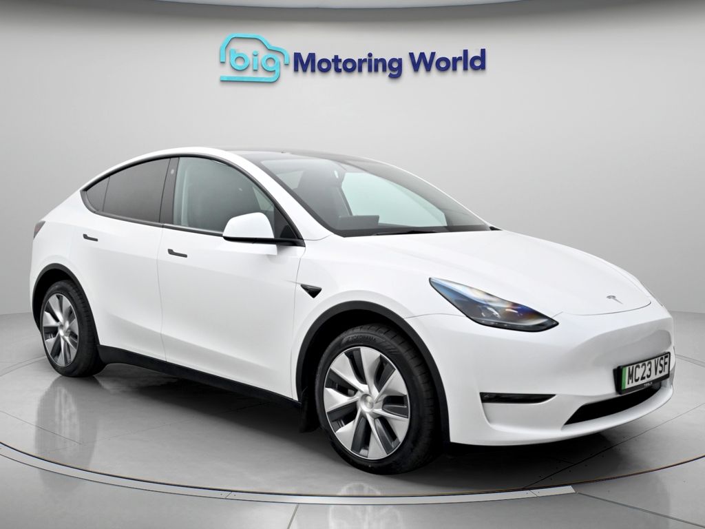 Model Y Premium