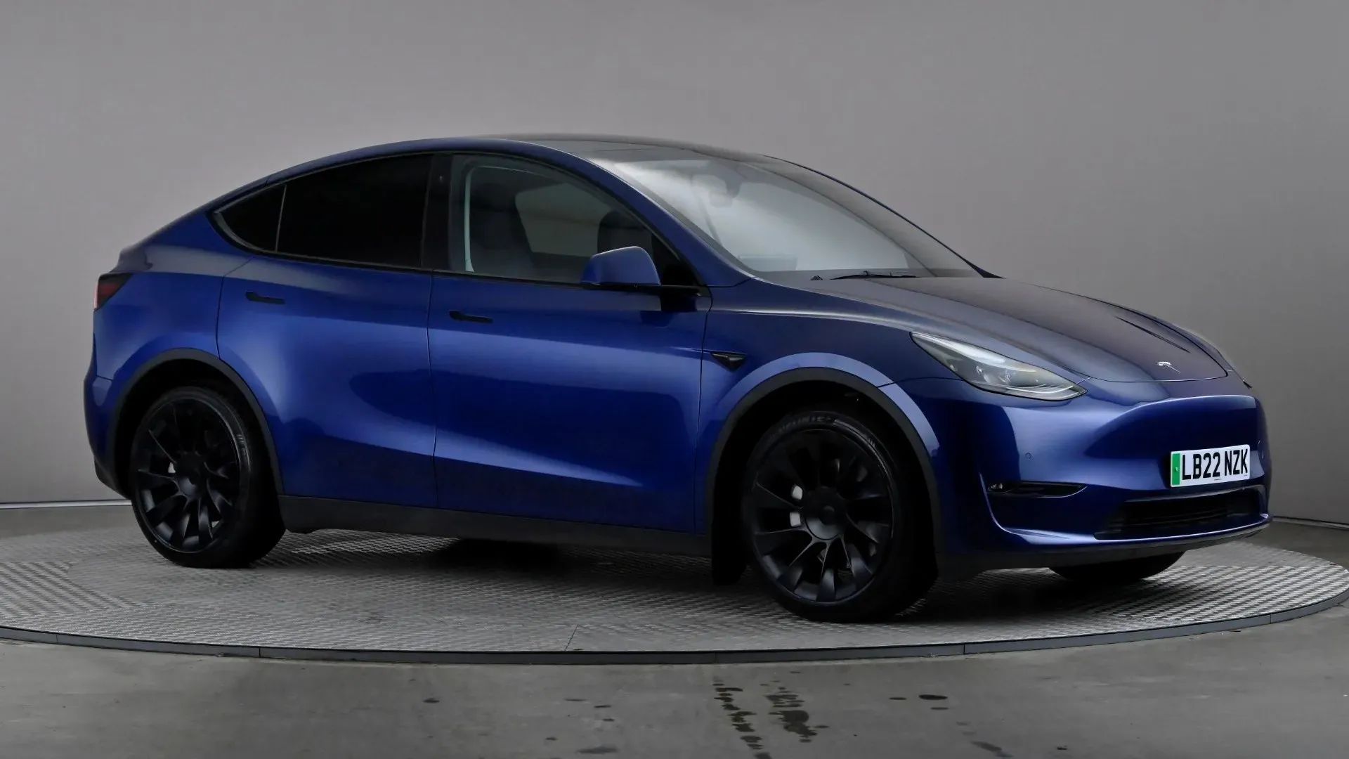 Model Y Premium
