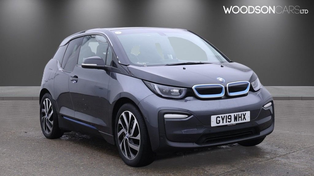 i3