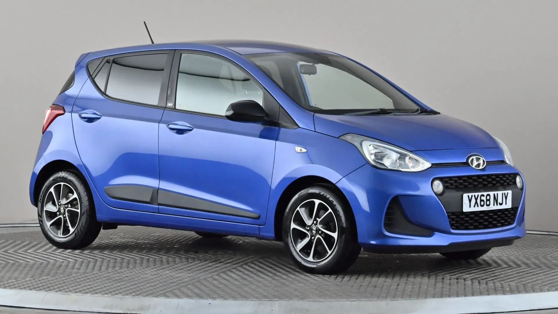 I10