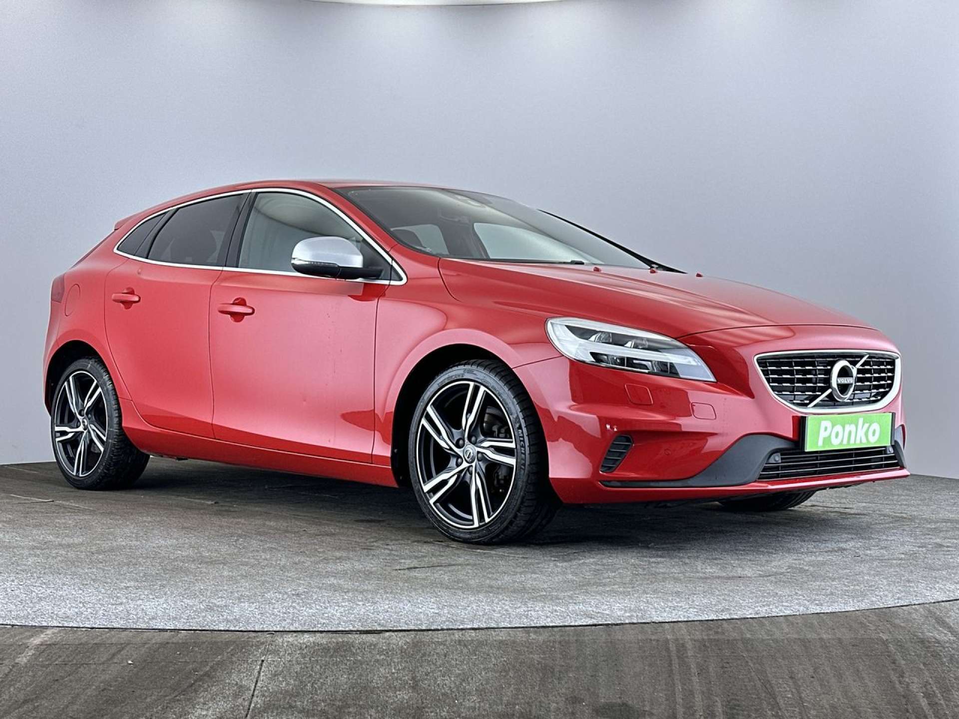 V40