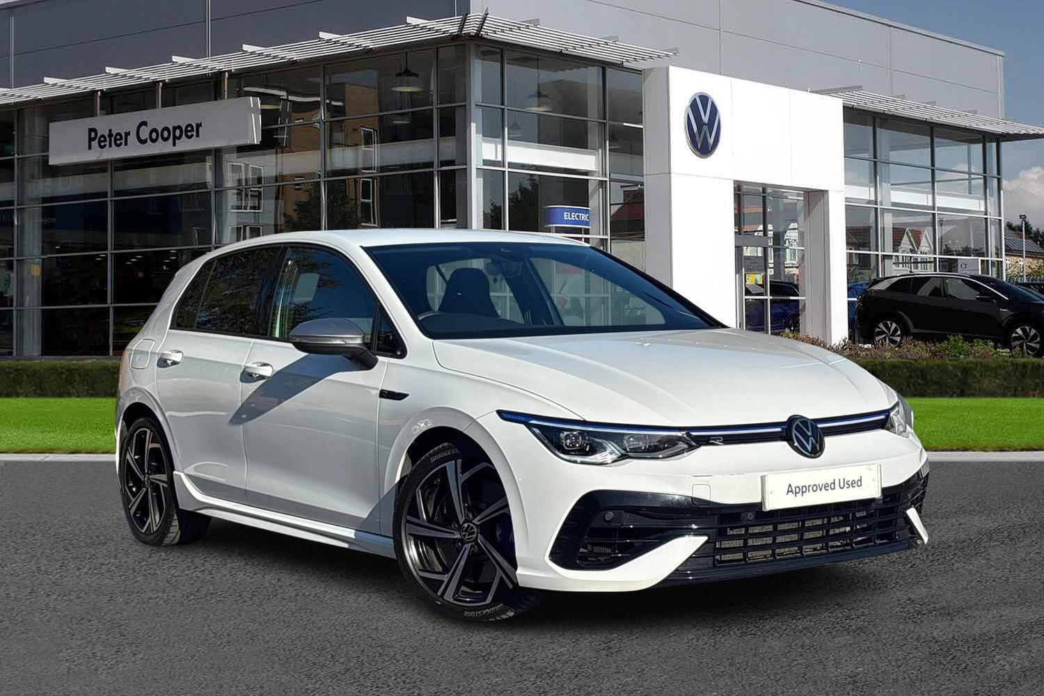 Golf R