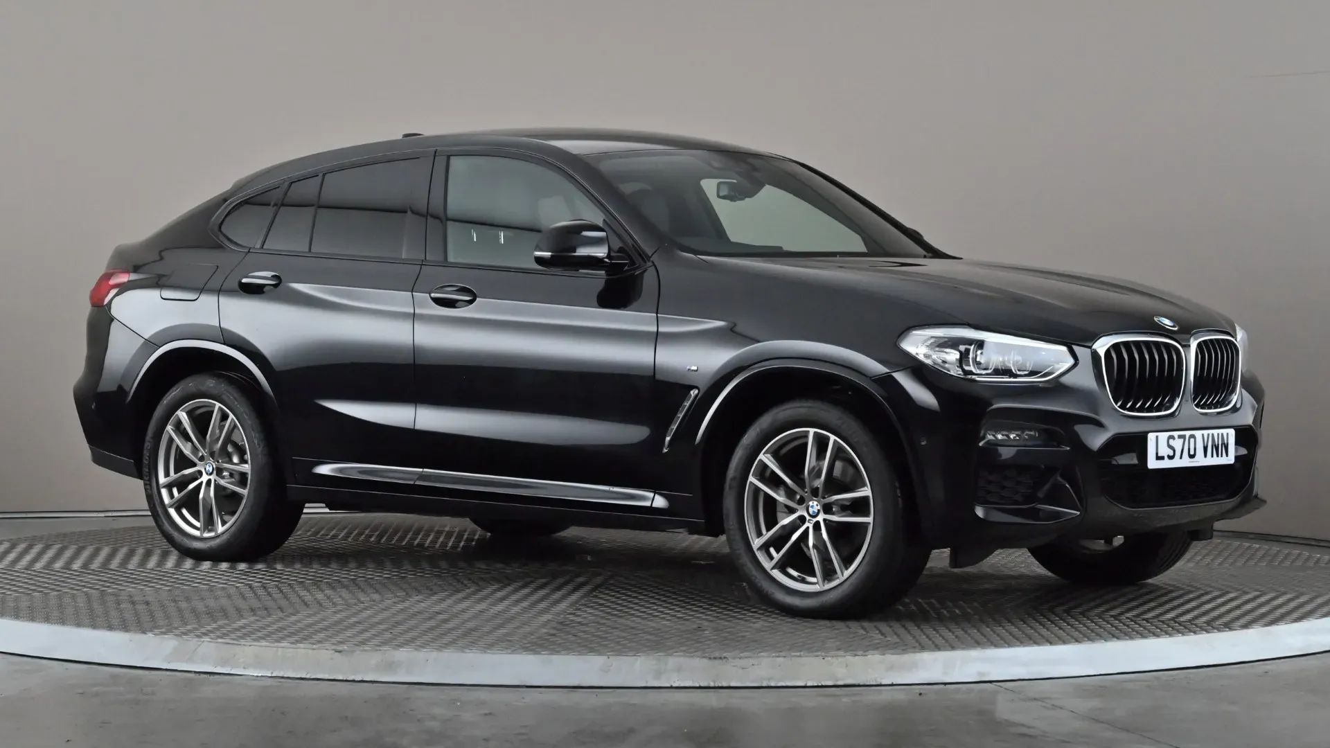 X4
