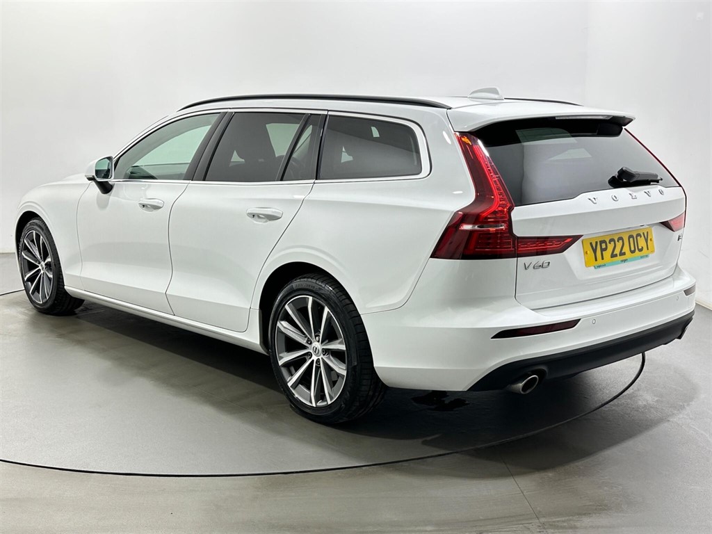 2022 Volvo V60