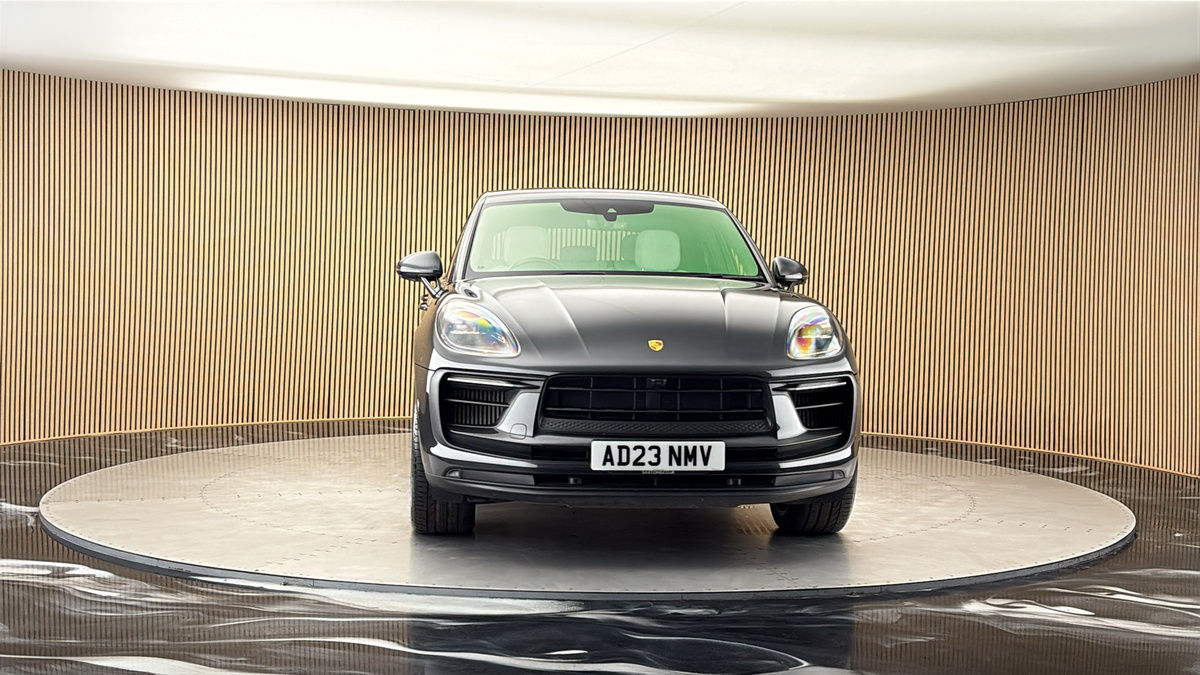 2023 Porsche Macan