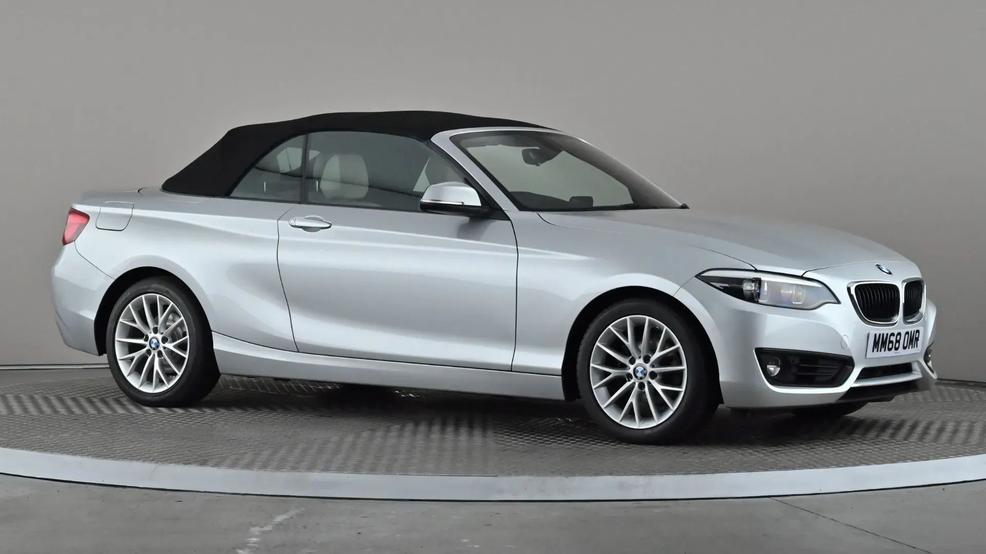2 Series Convertible