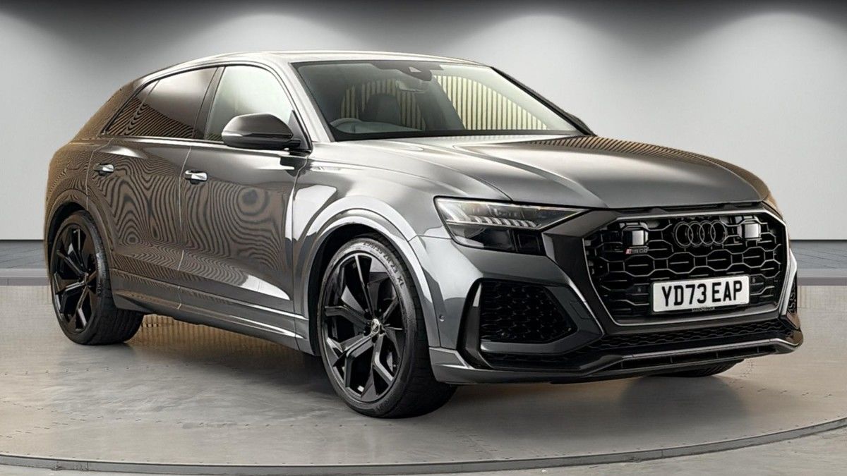 RS Q8