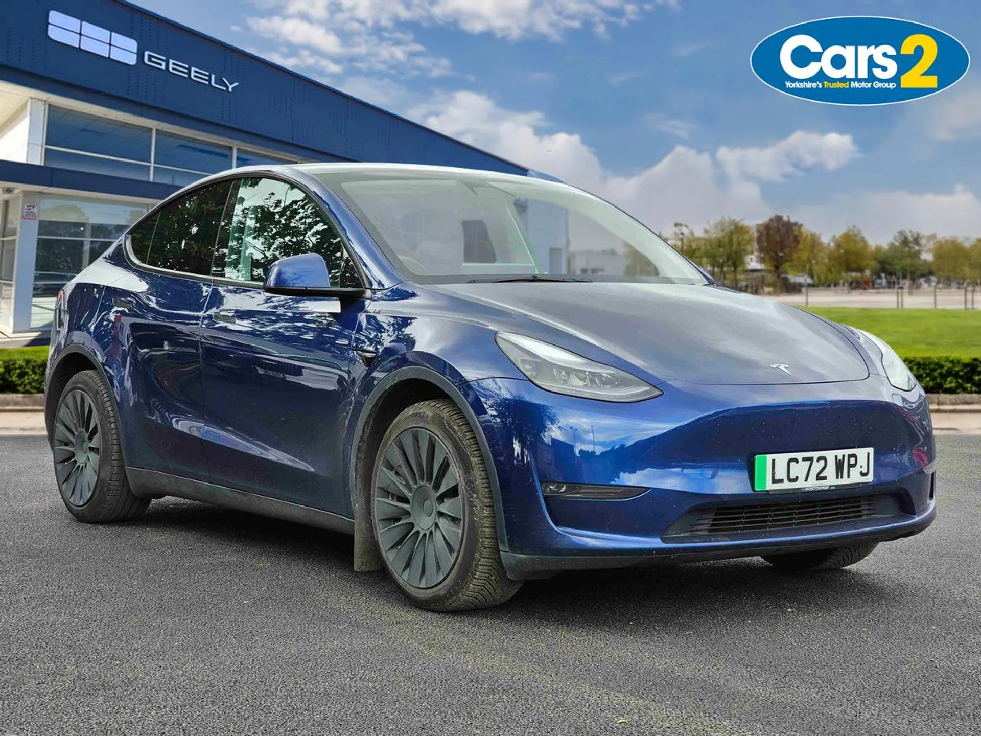 Model Y Premium