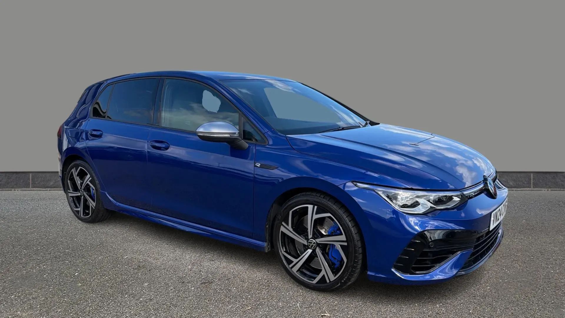Golf R