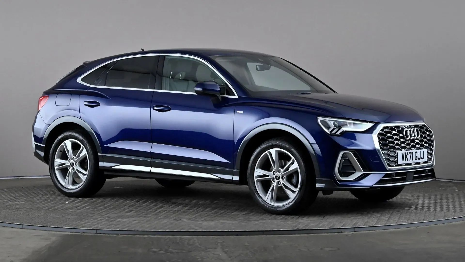 Q3 Sportback