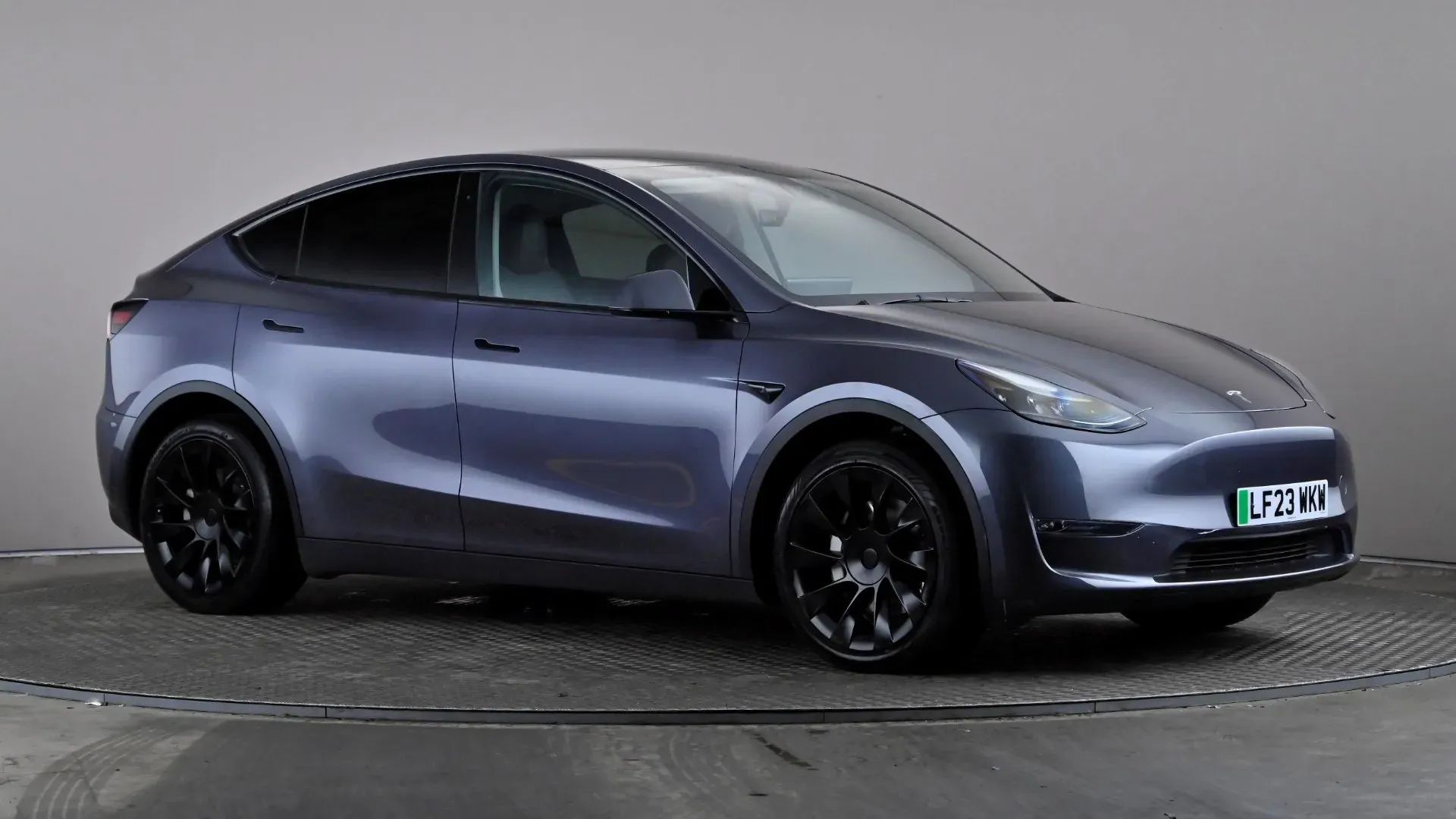 Model Y Premium