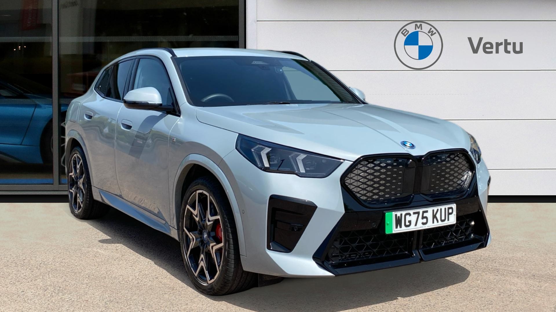 iX2