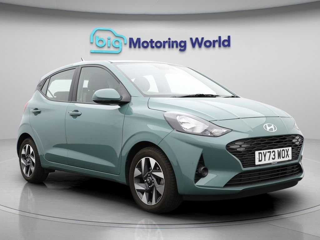 i10