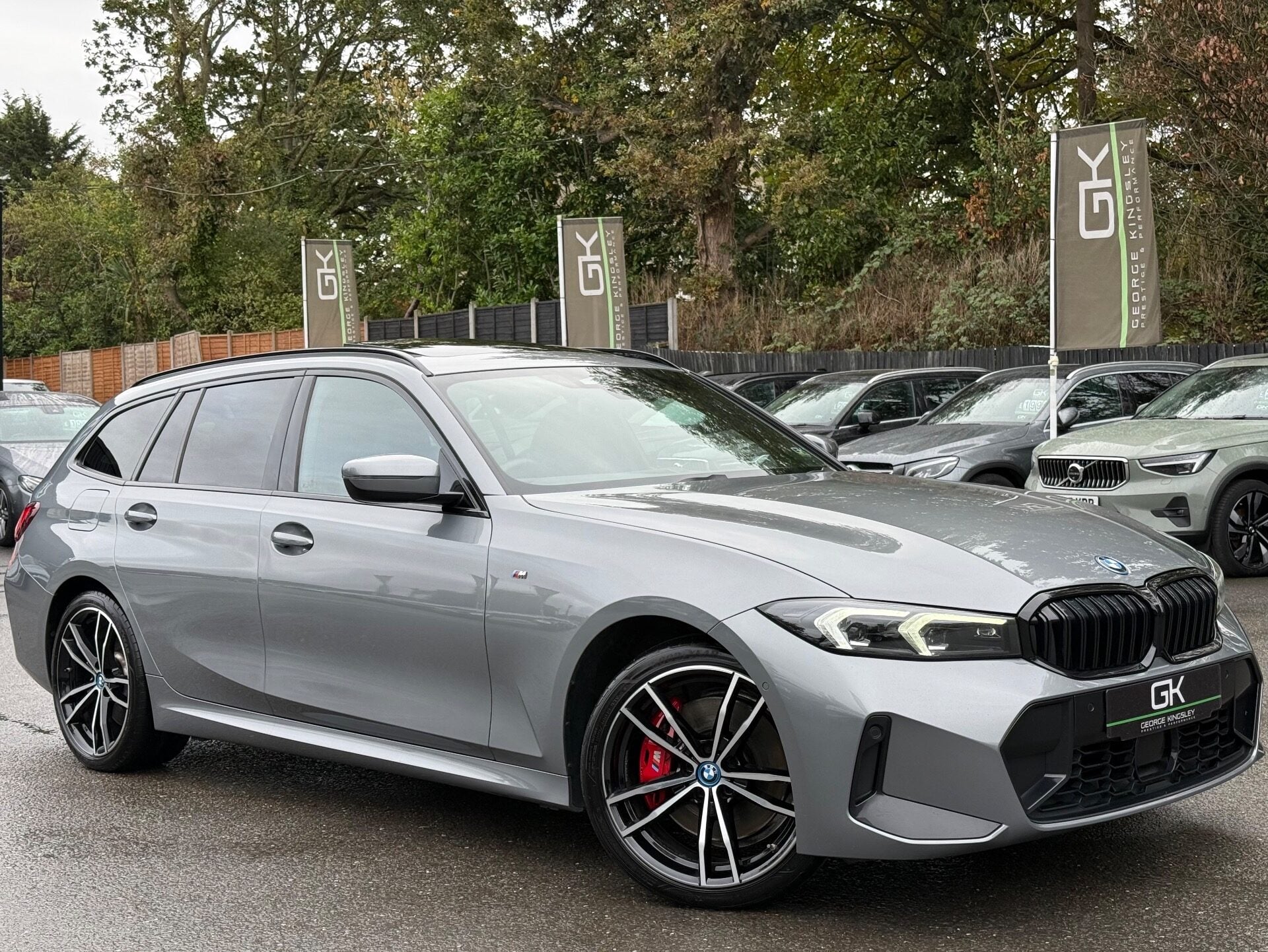 3 Series Touring