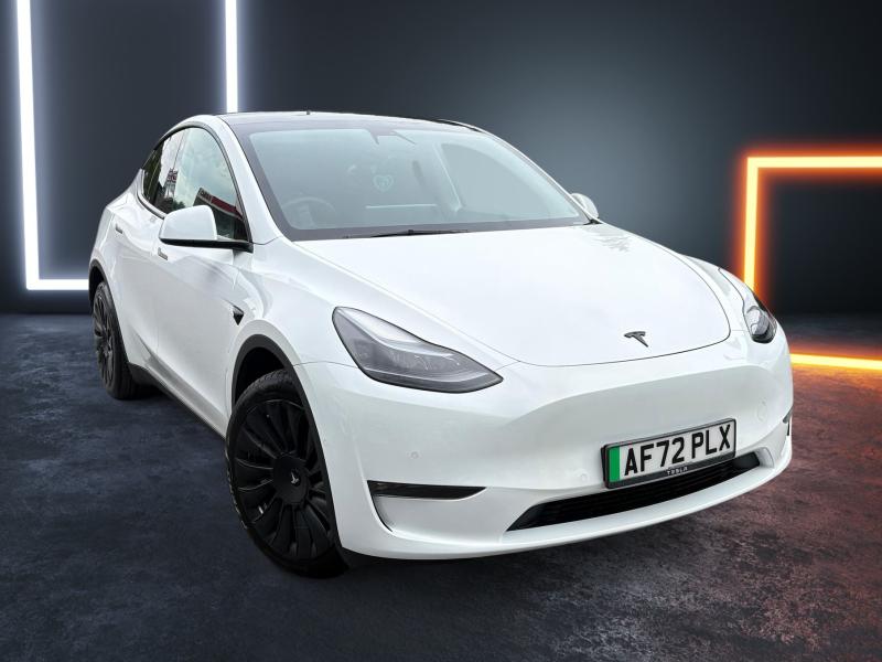 Model Y Premium