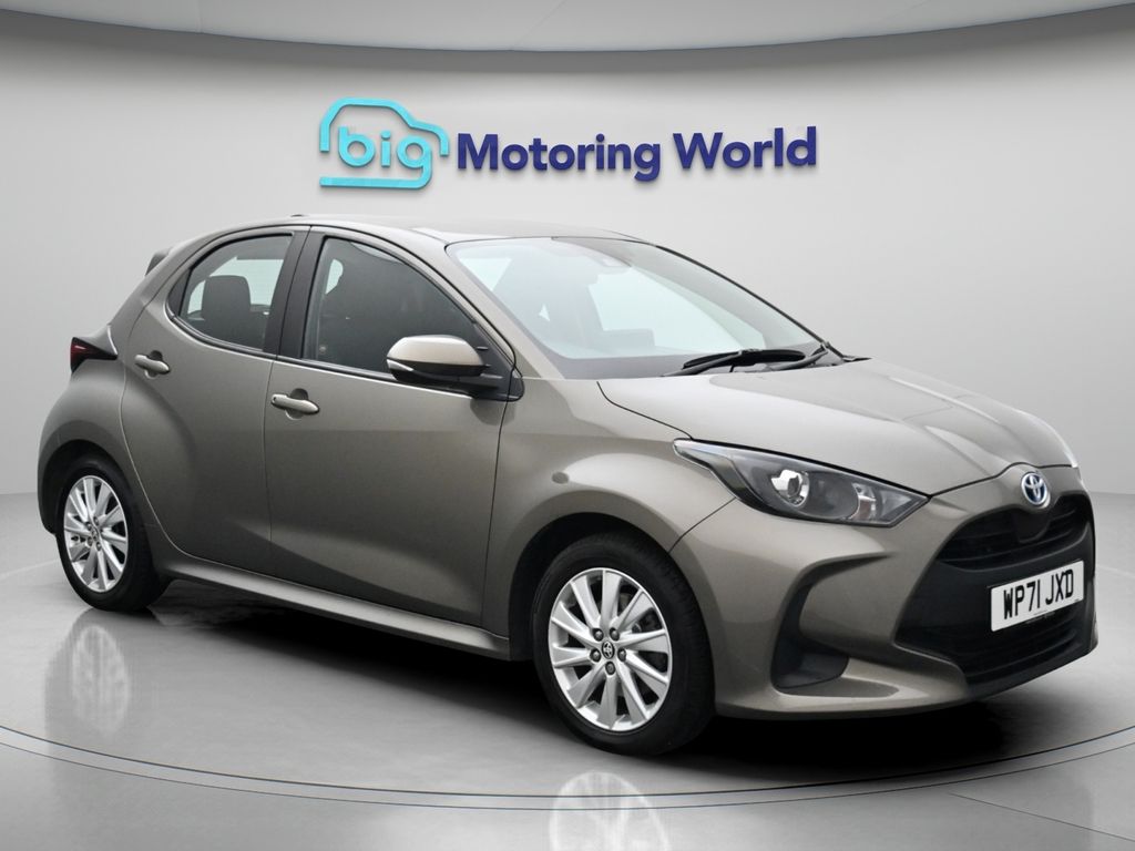 Yaris