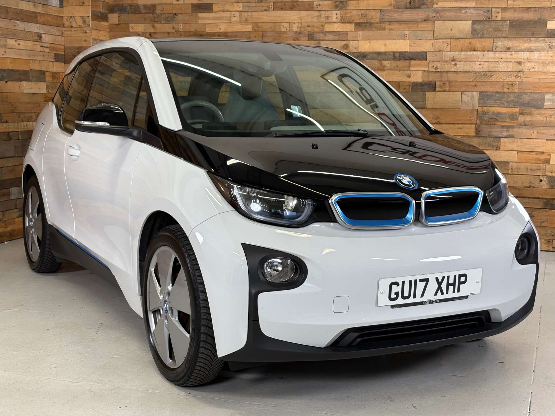 I3