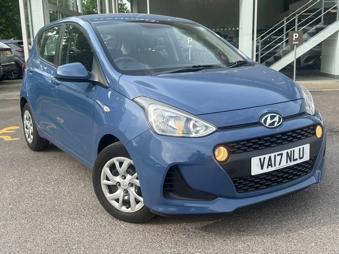 I10