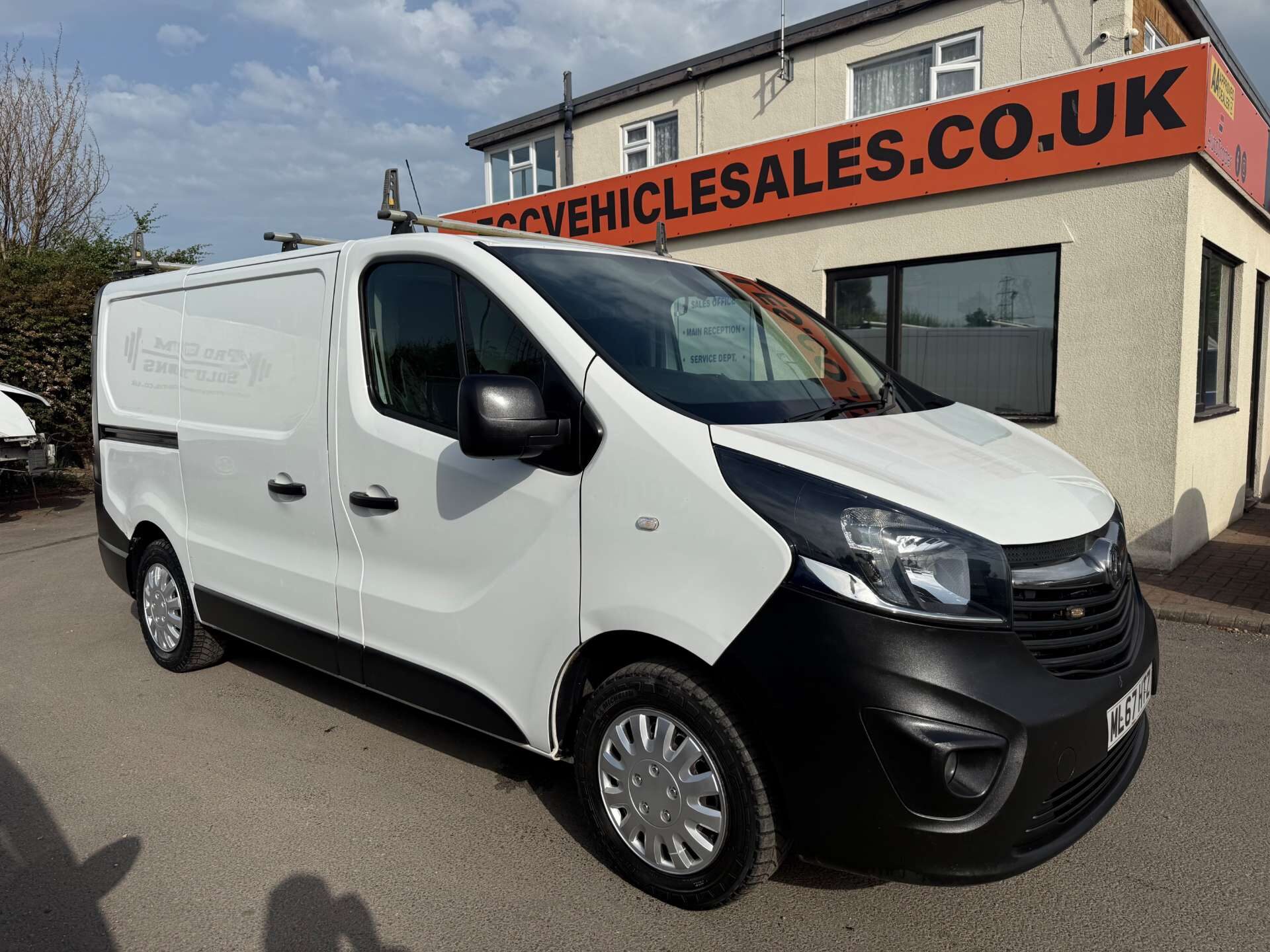 VIVARO