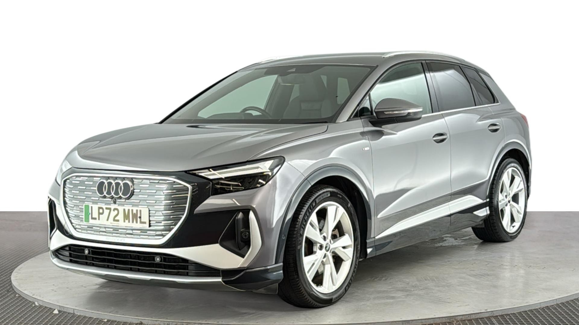 Q4 e-tron