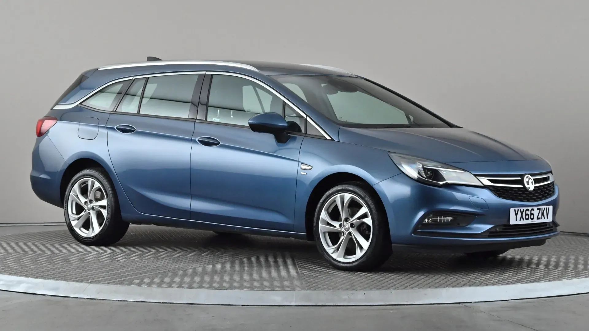 Astra Sports Tourer