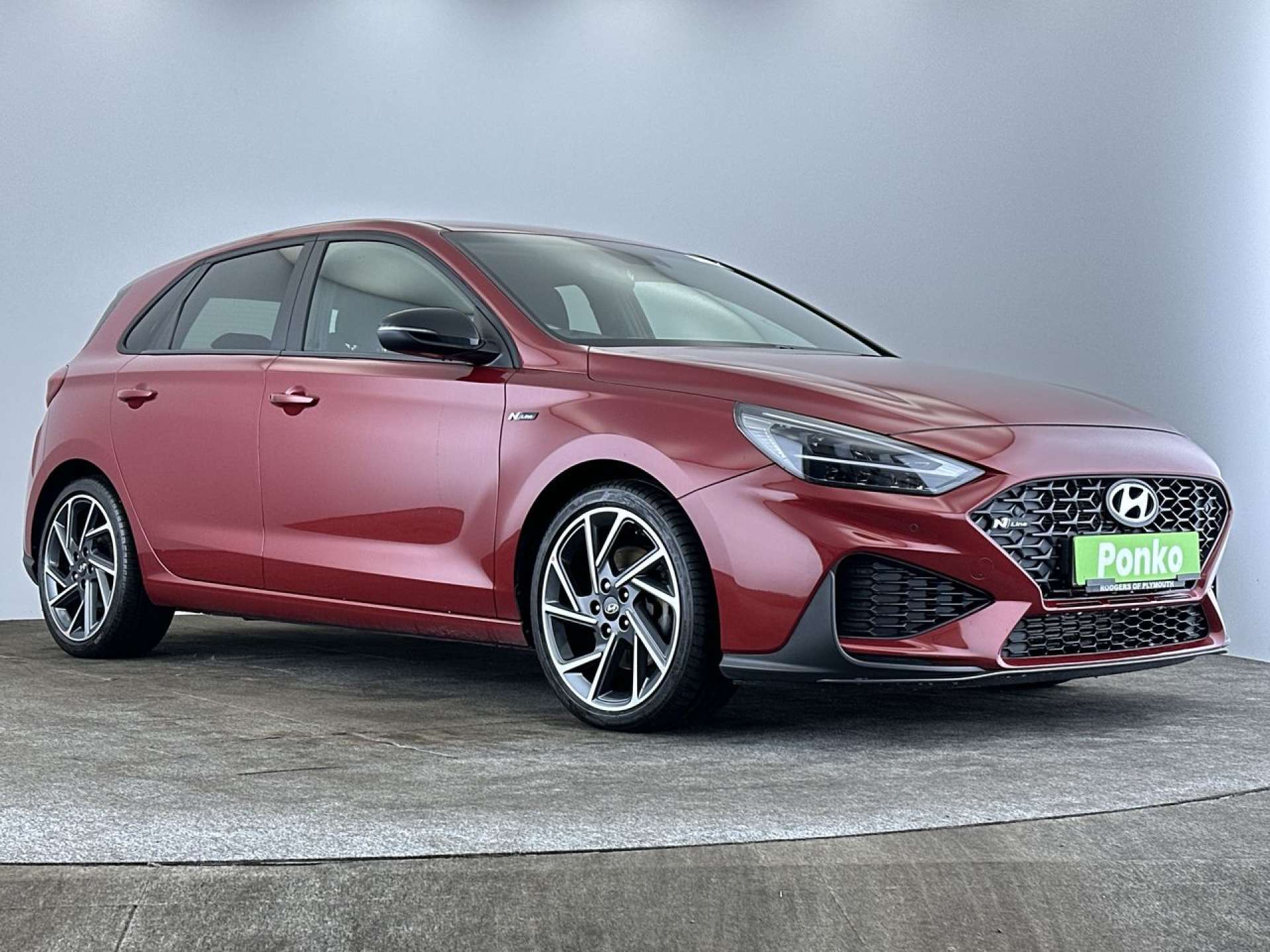i30
