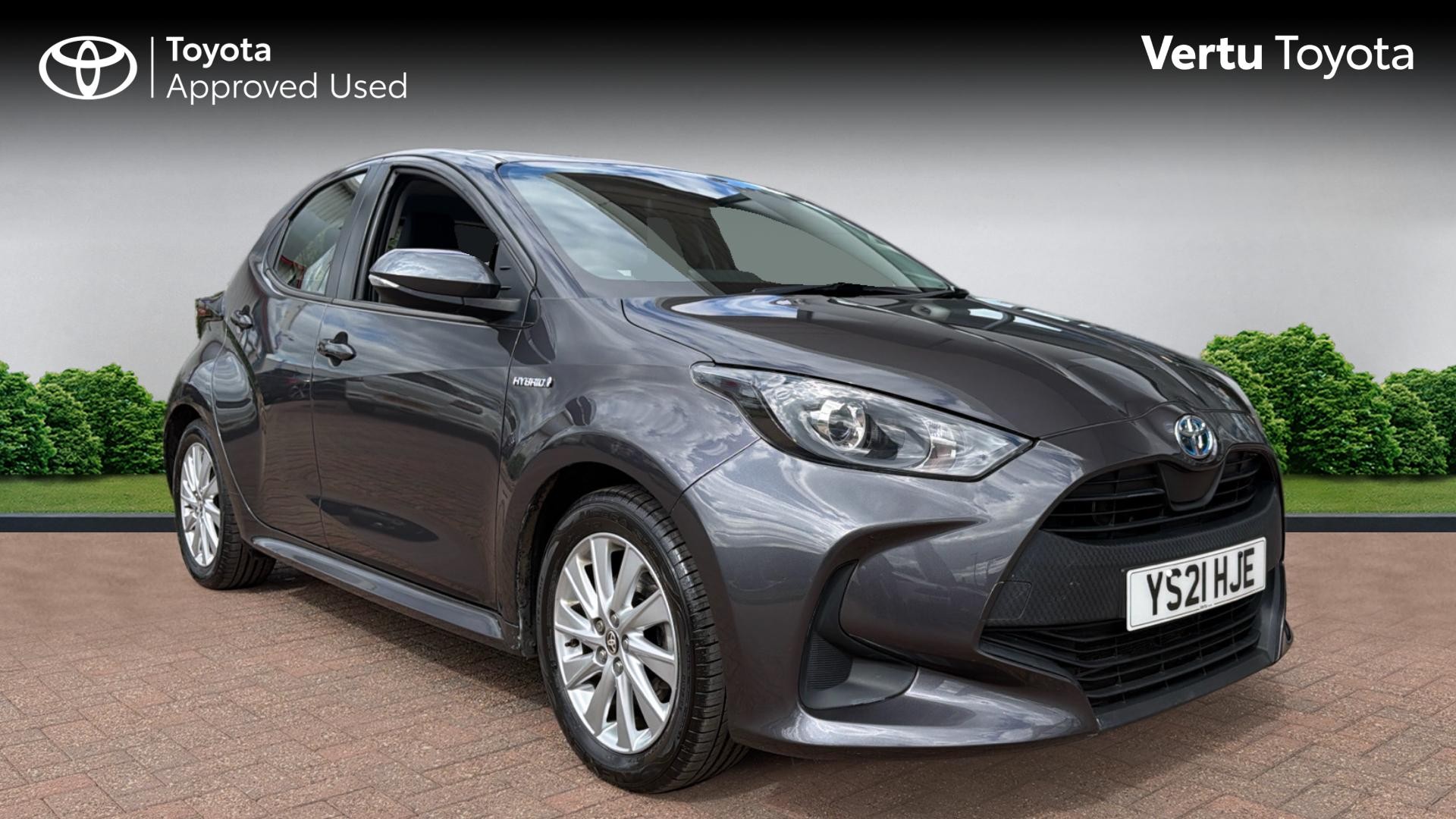 Yaris