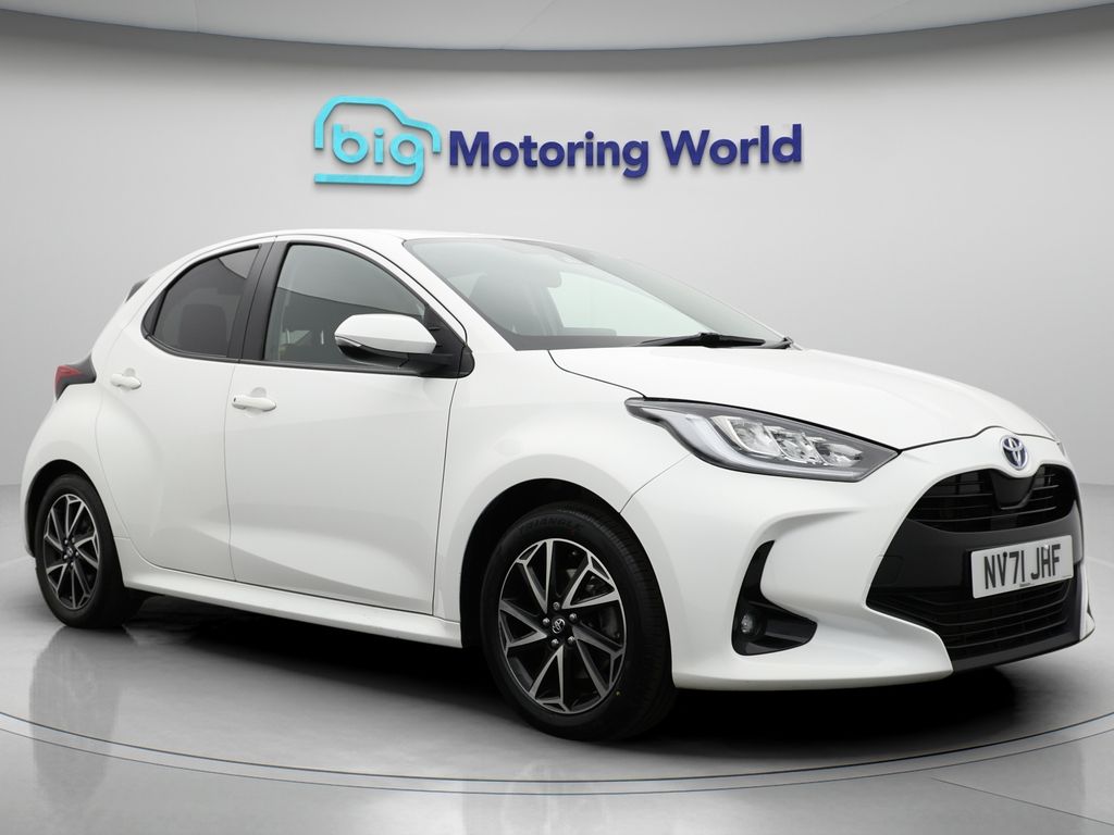 Yaris