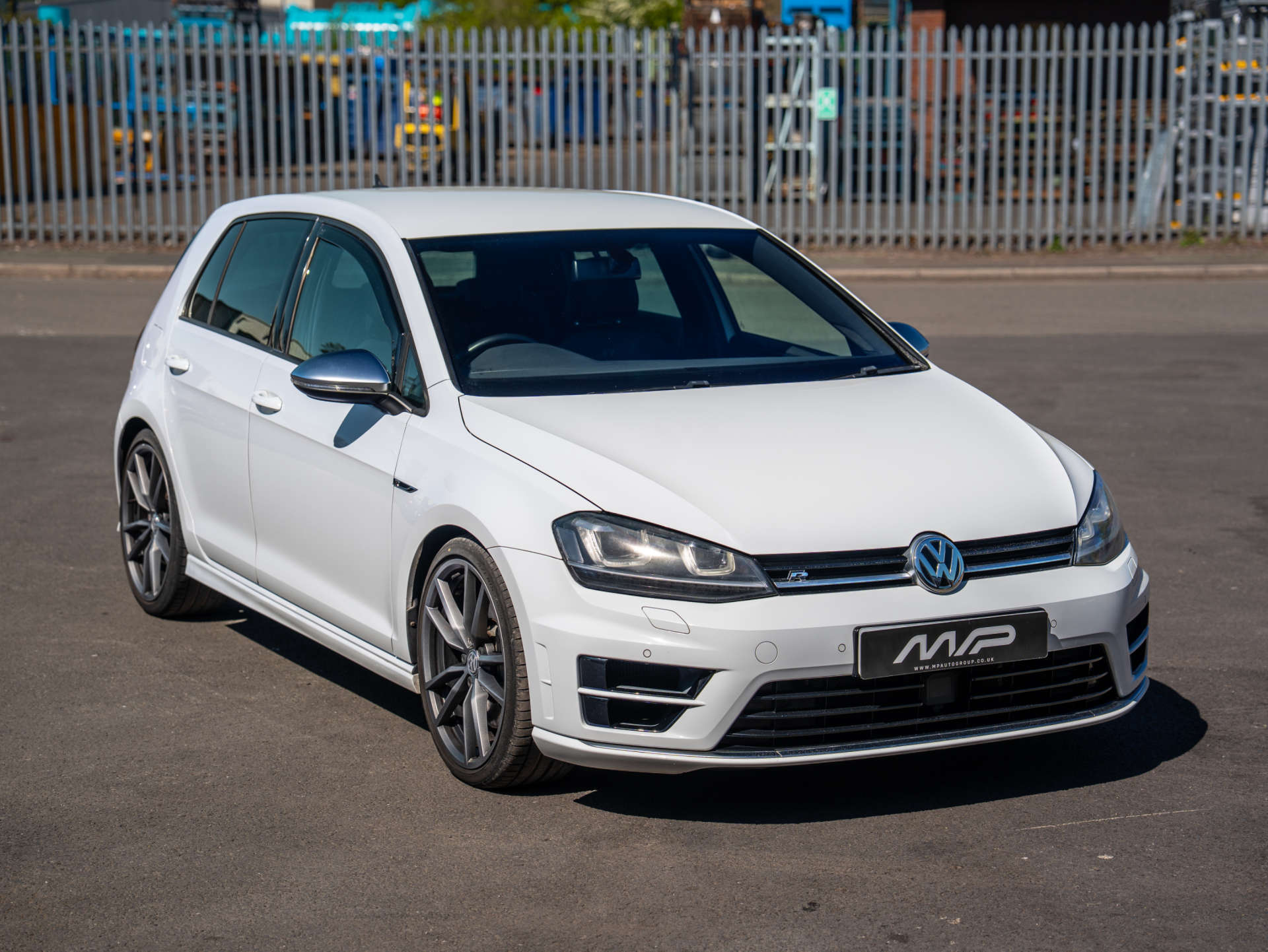 Golf R
