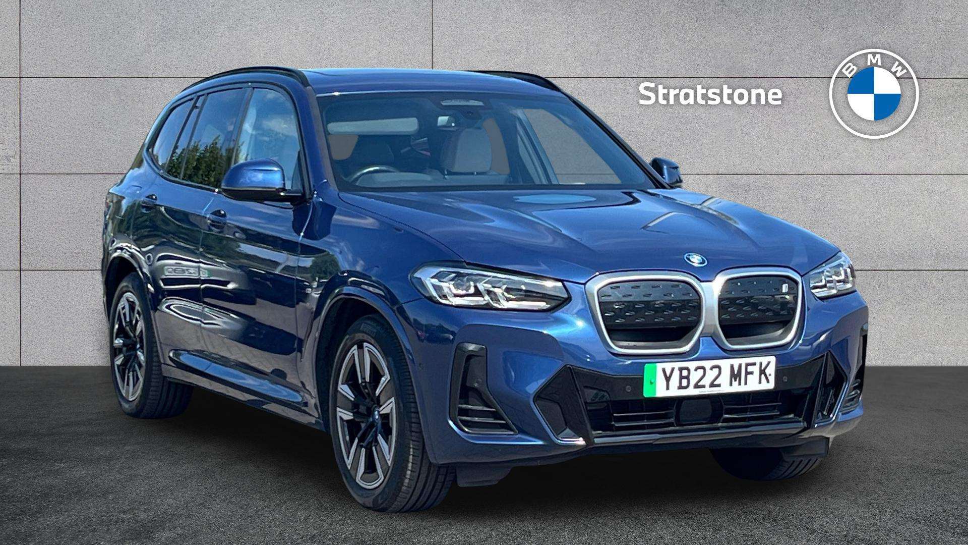 iX3