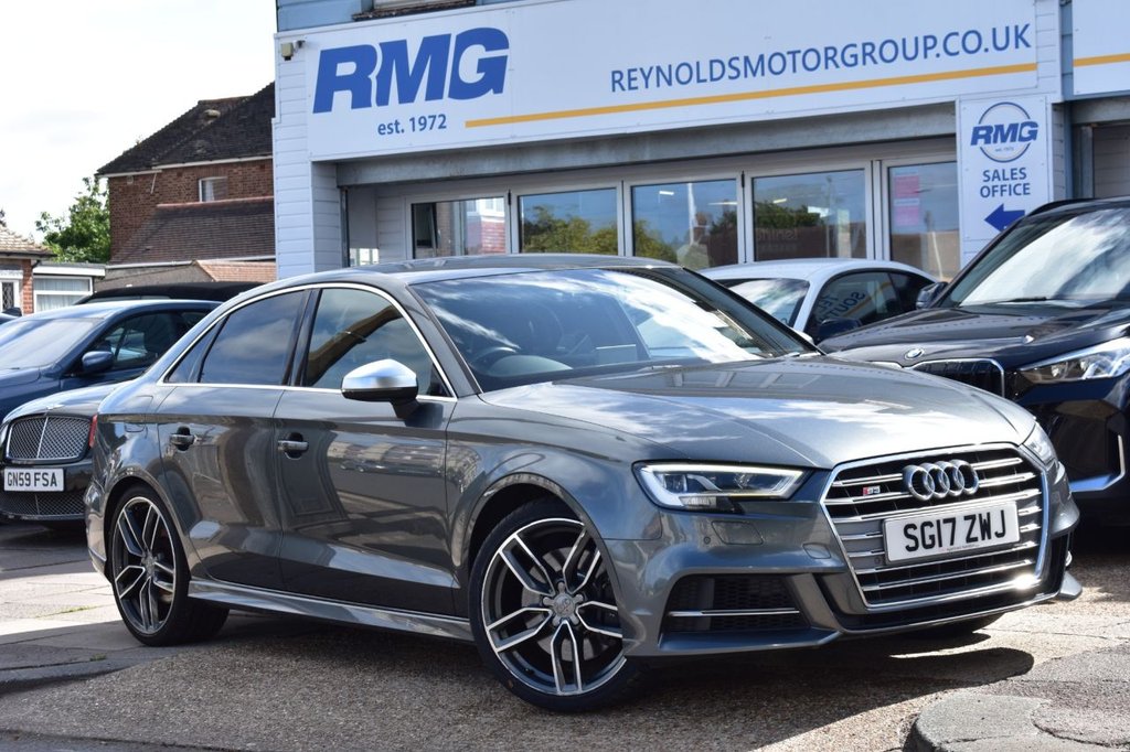 S3 Saloon