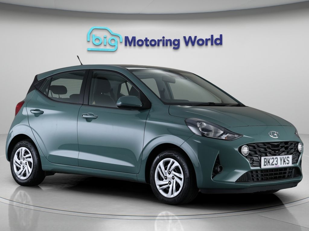 i10