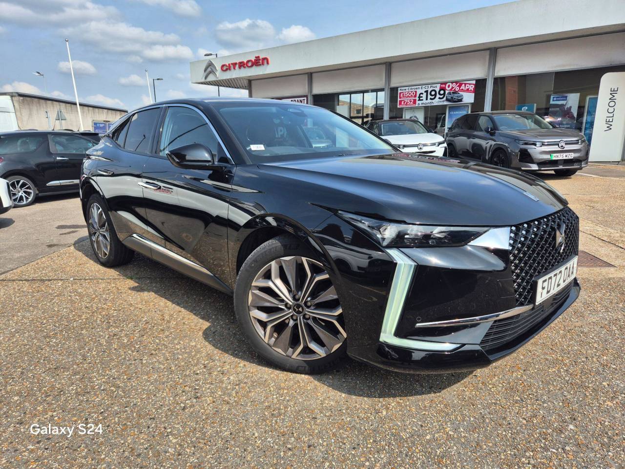 DS 4