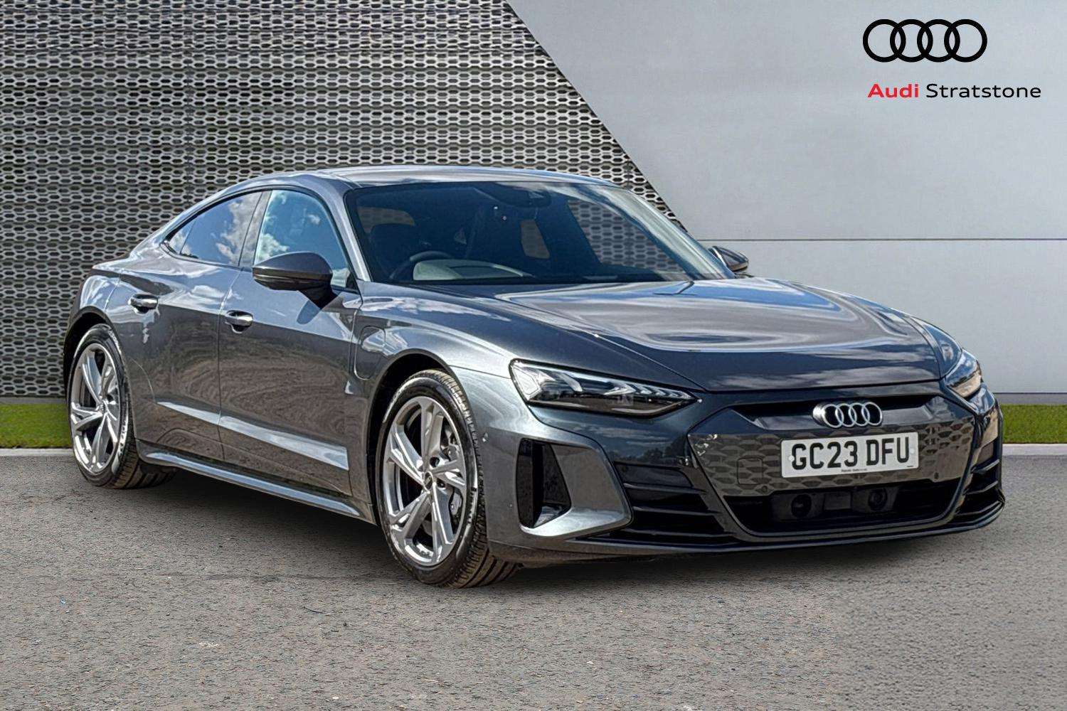e-tron GT