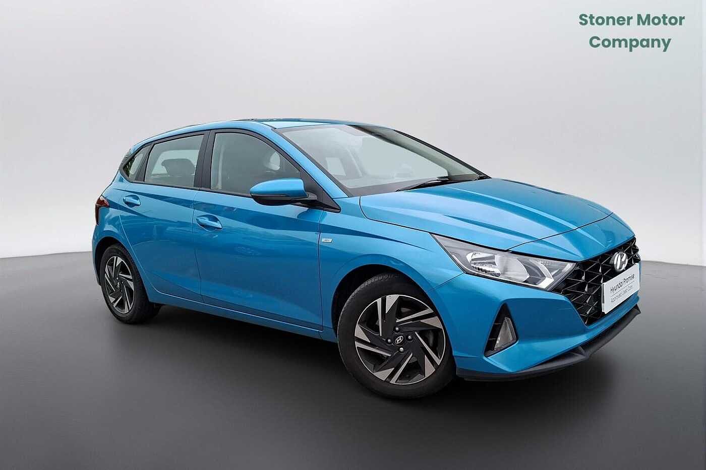 i20