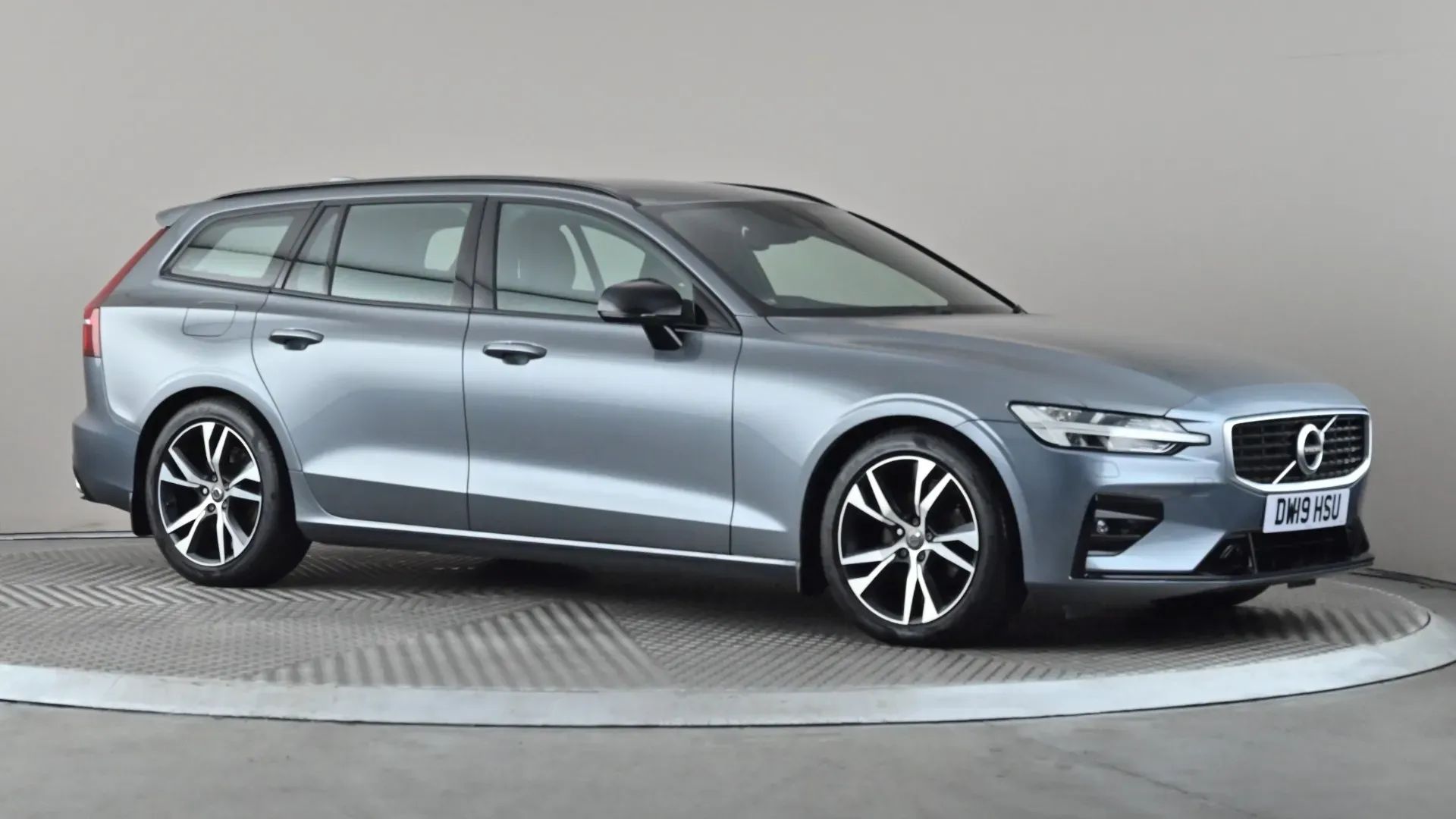 V60