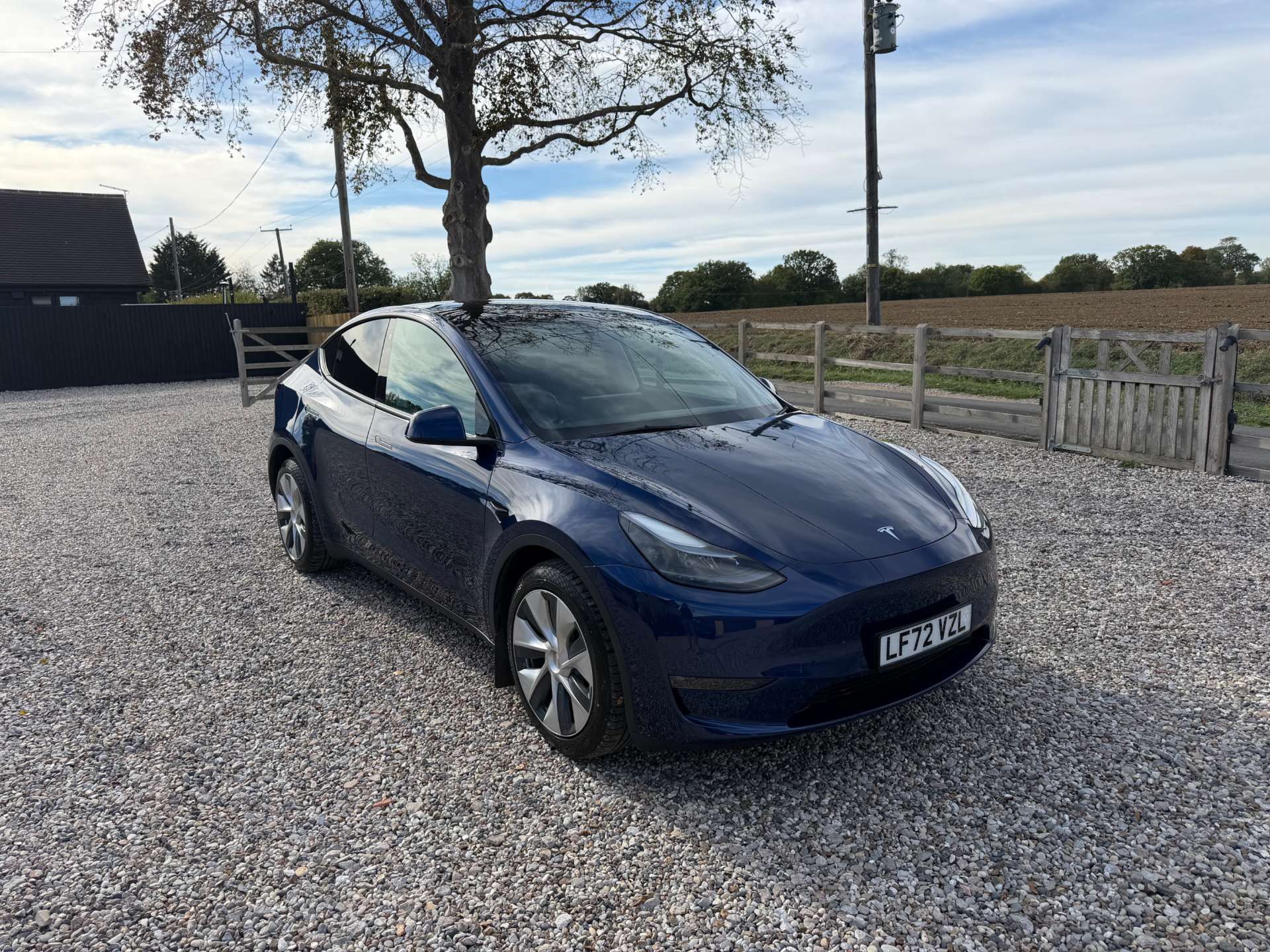 Model Y Premium
