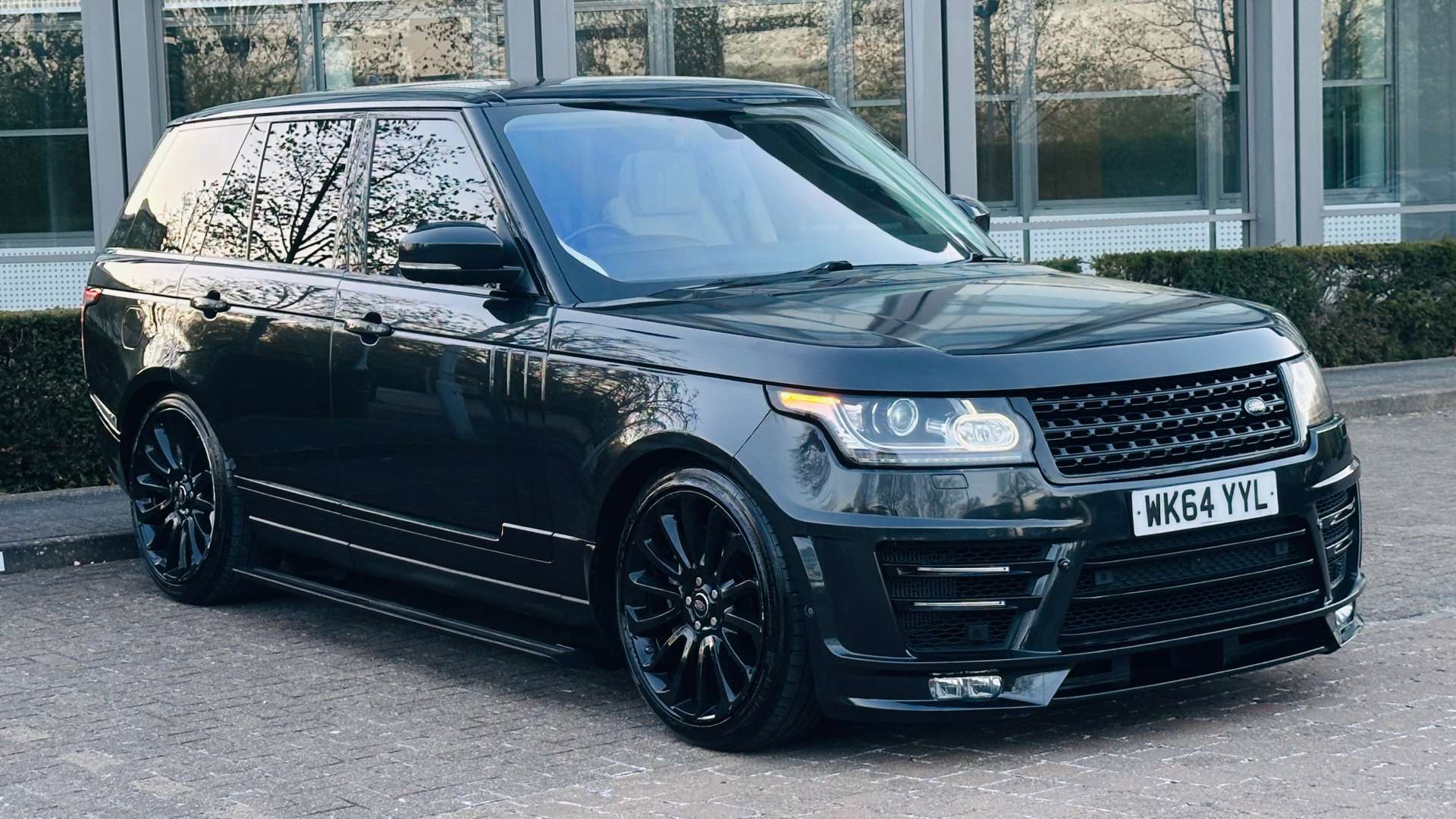 Range Rover