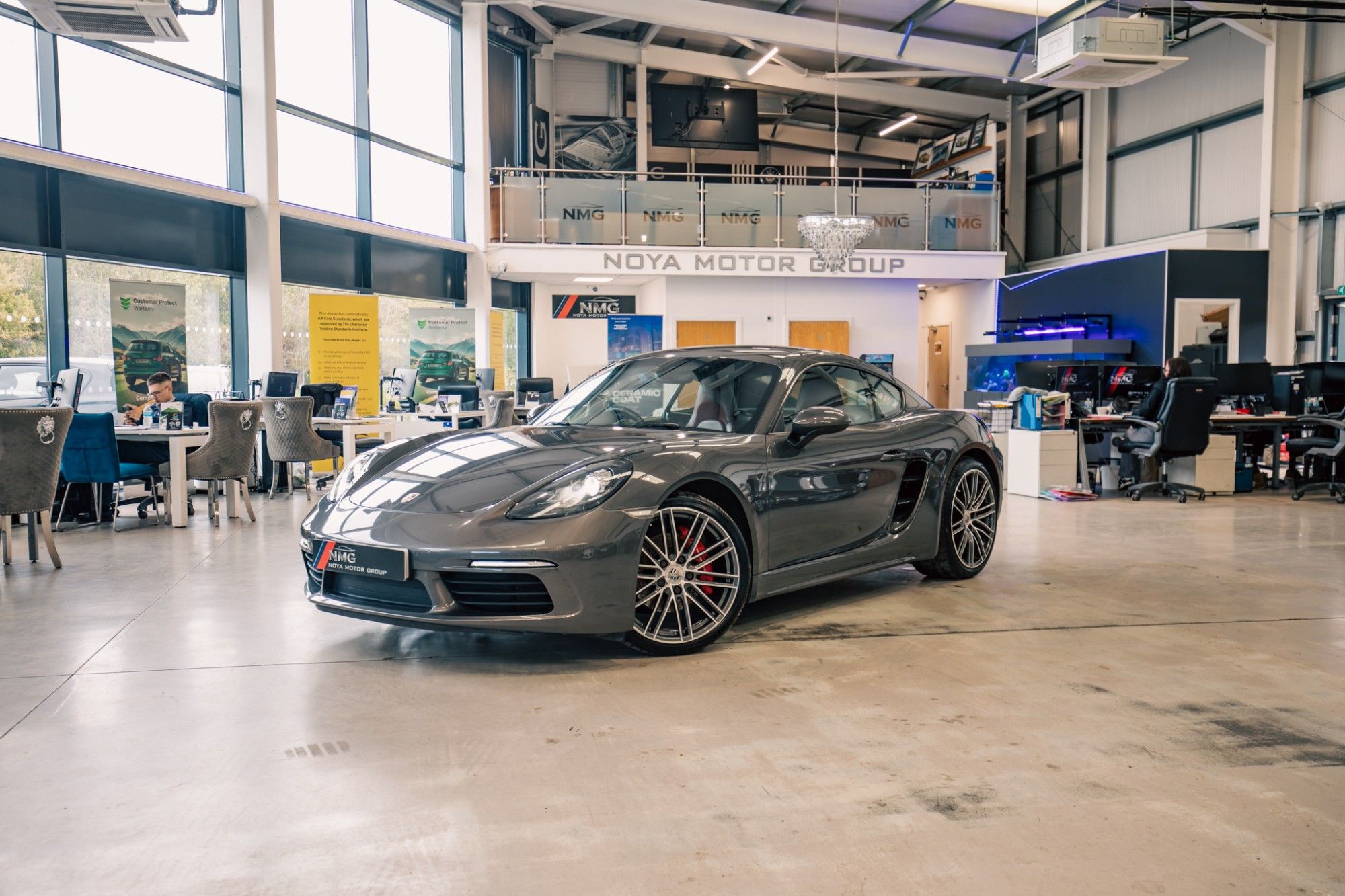 718 Cayman