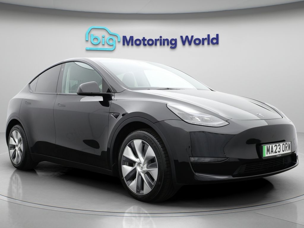Model Y Premium