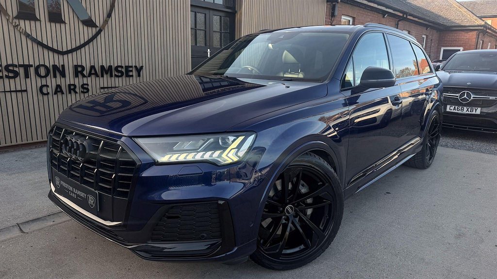 Q7