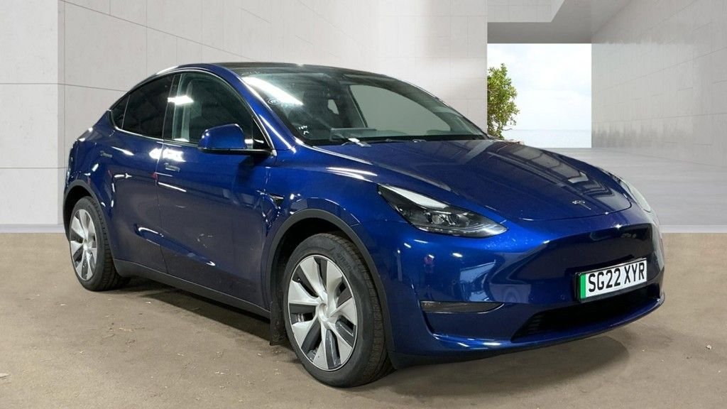 Model Y Premium