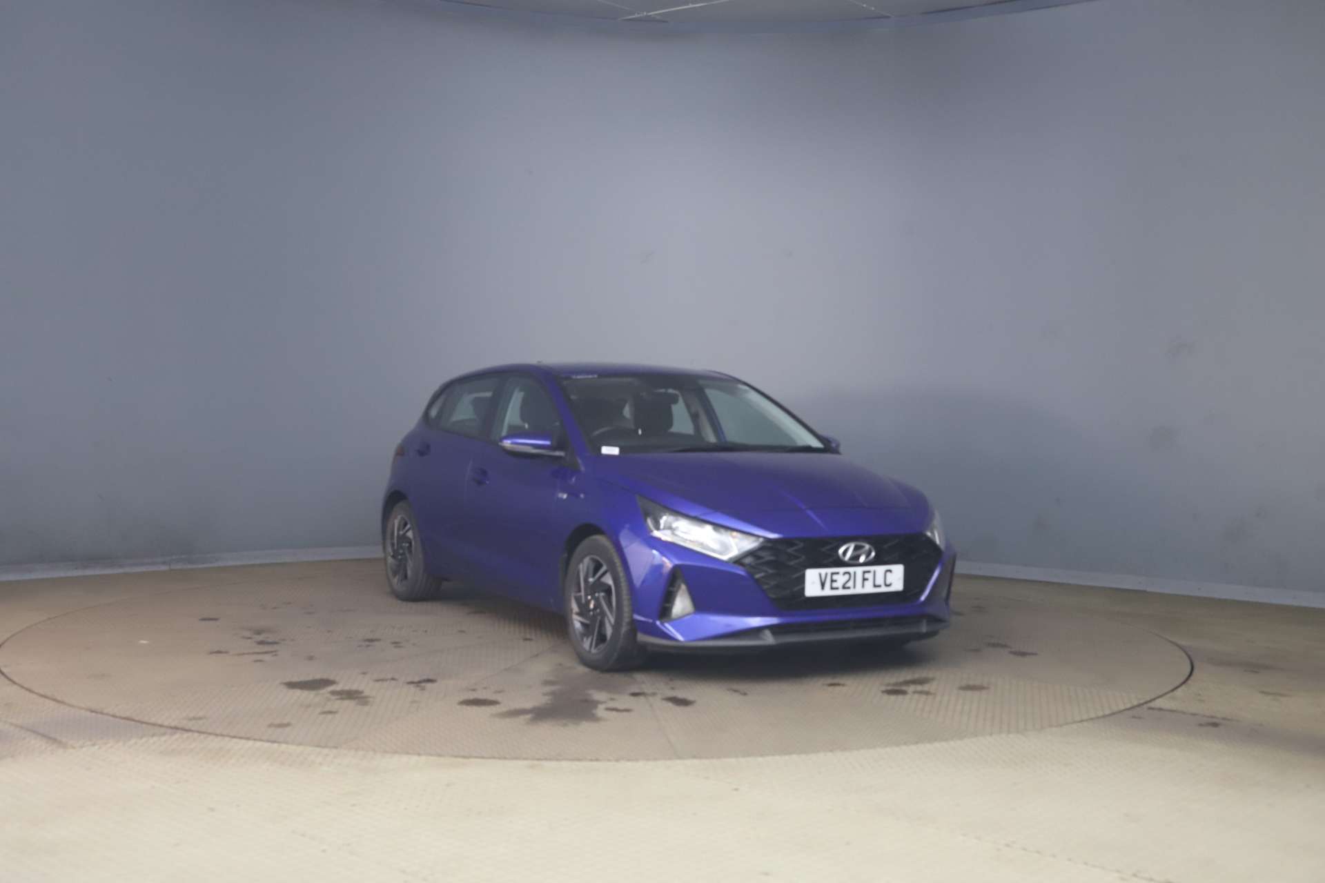 i20