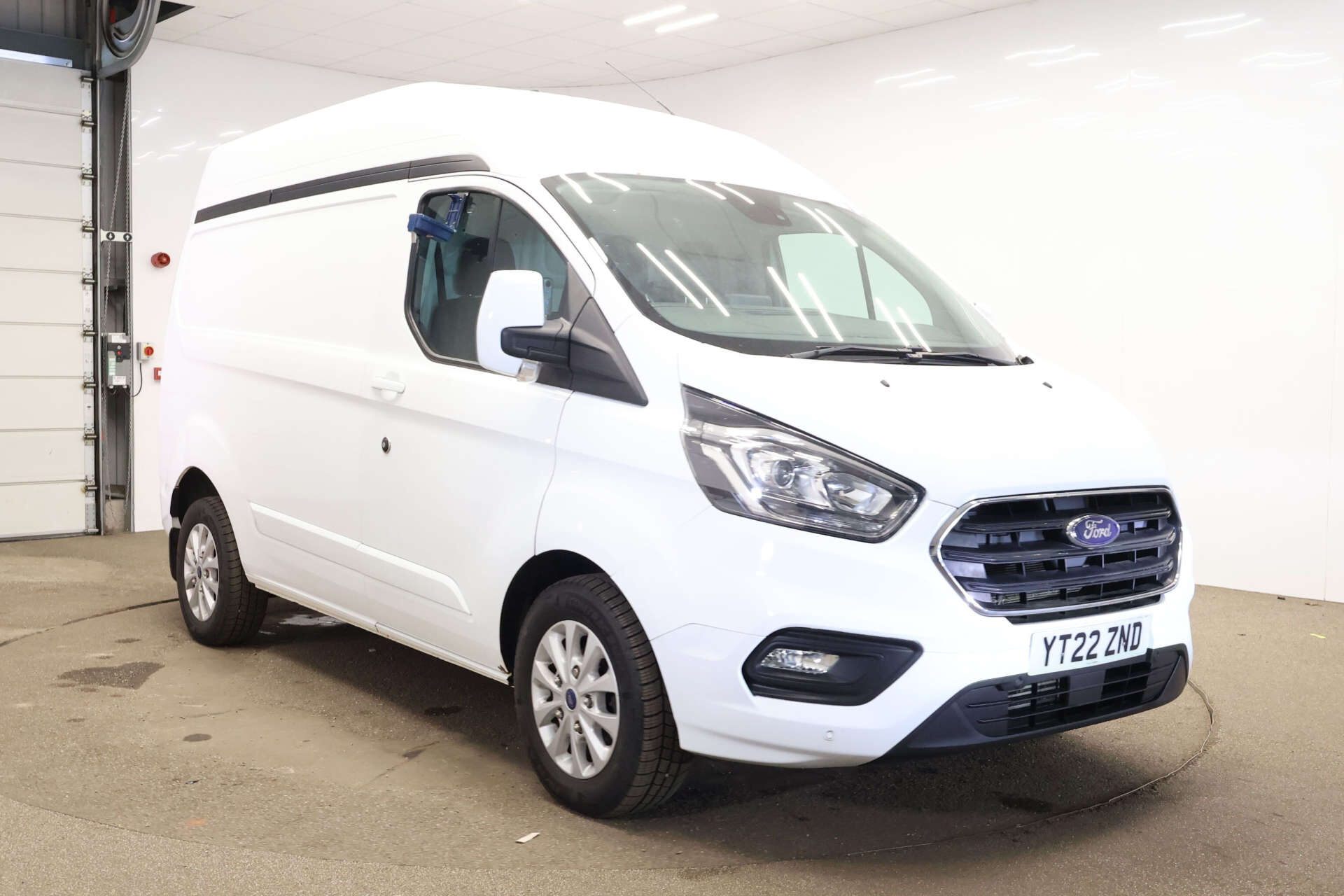 TRANSIT CUSTOM