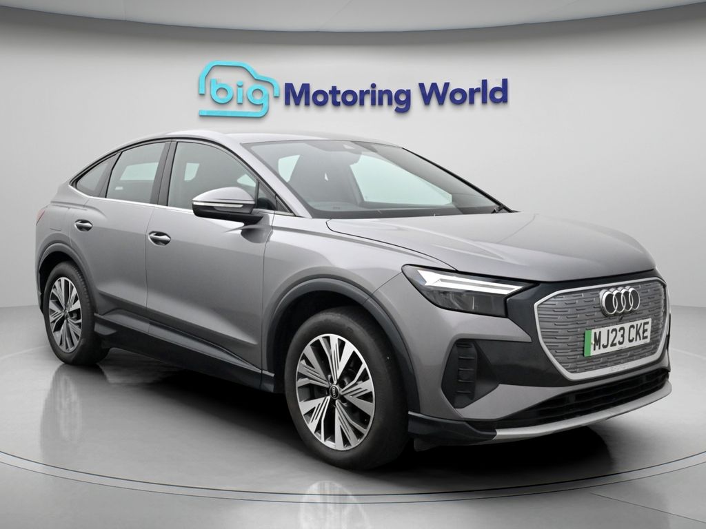 Q4 Sportback e-tron