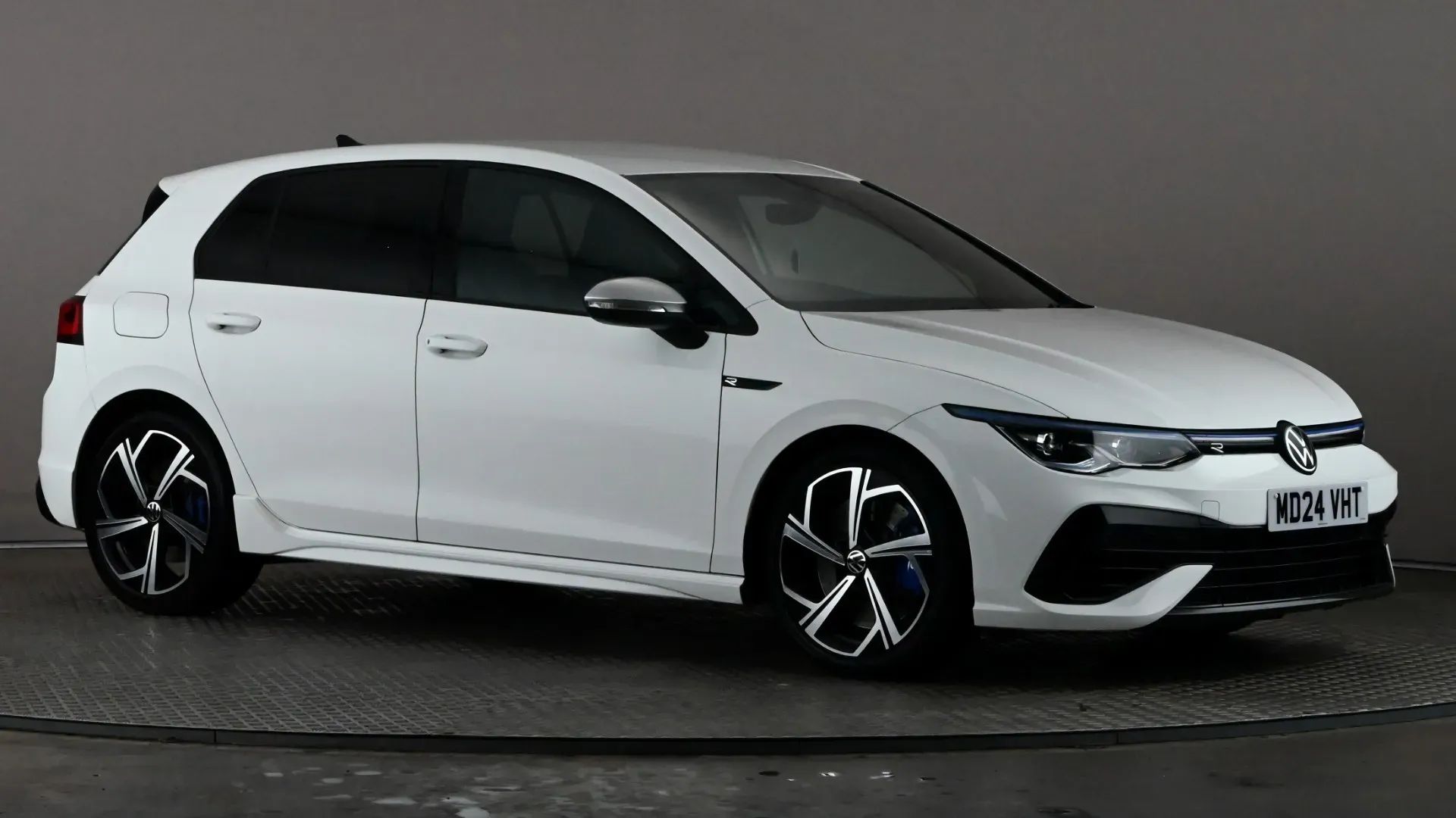 Golf R