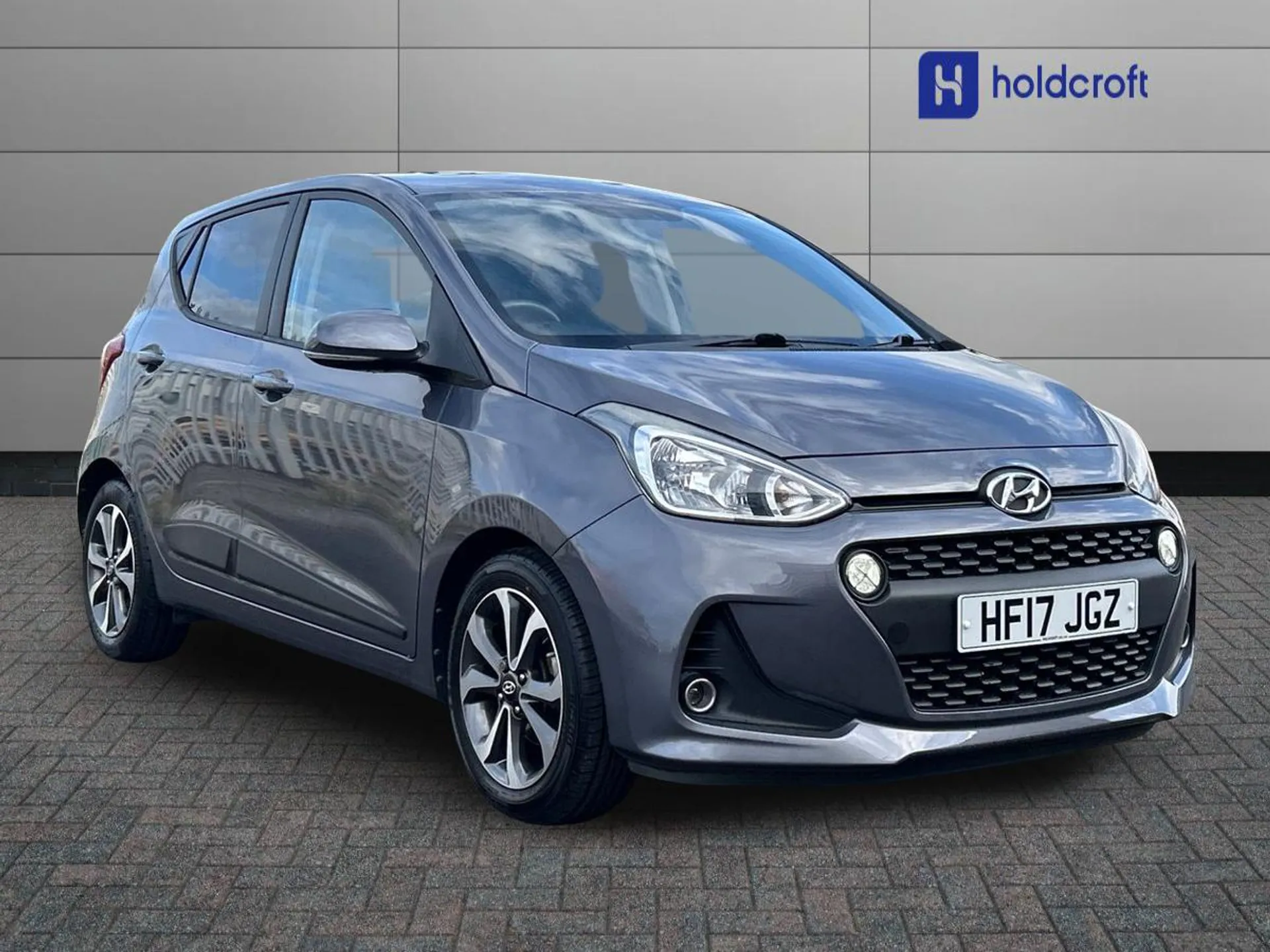 I10