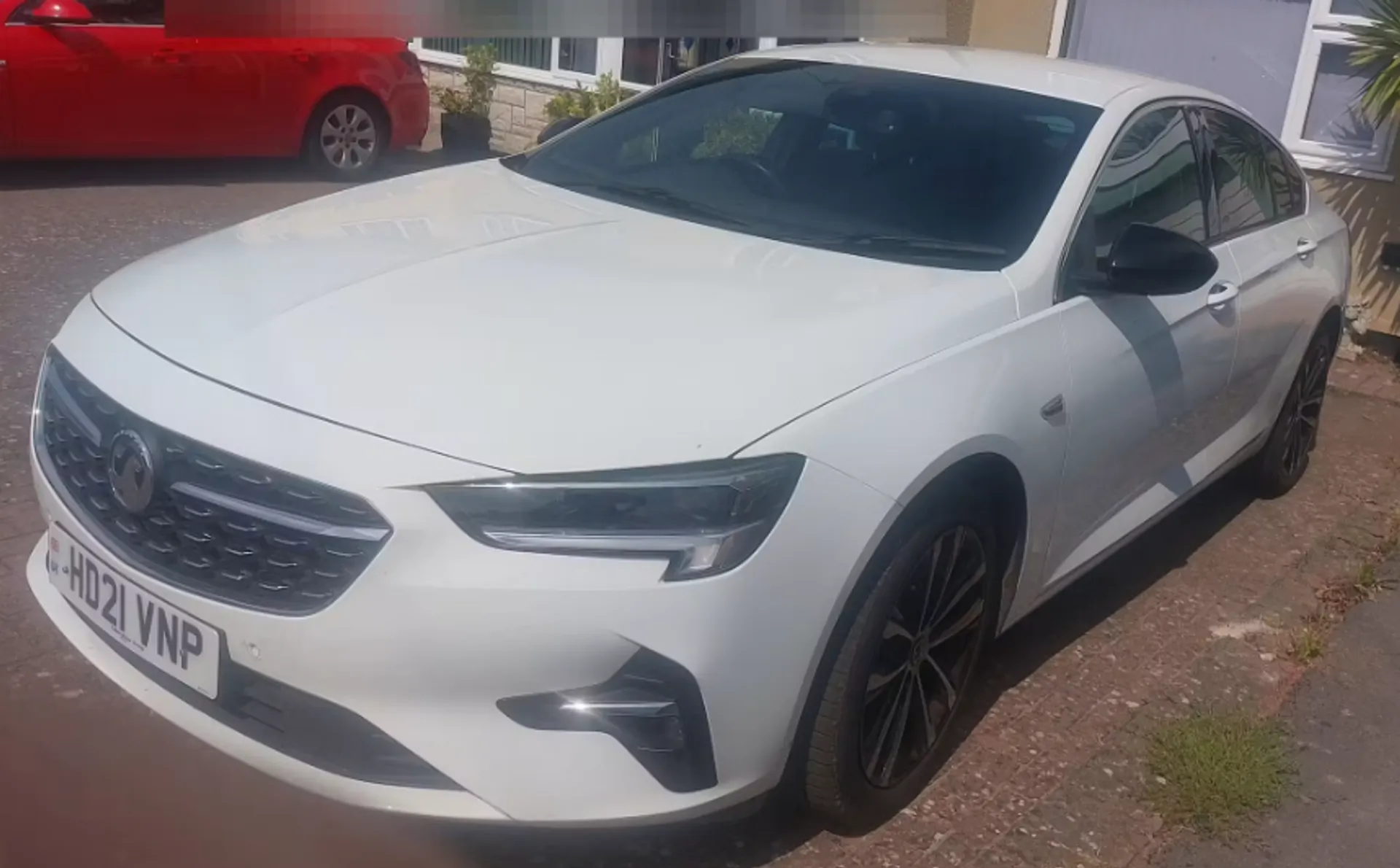Insignia Grand Sport