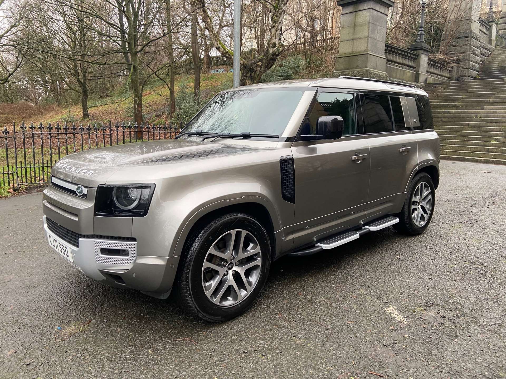 Defender 110