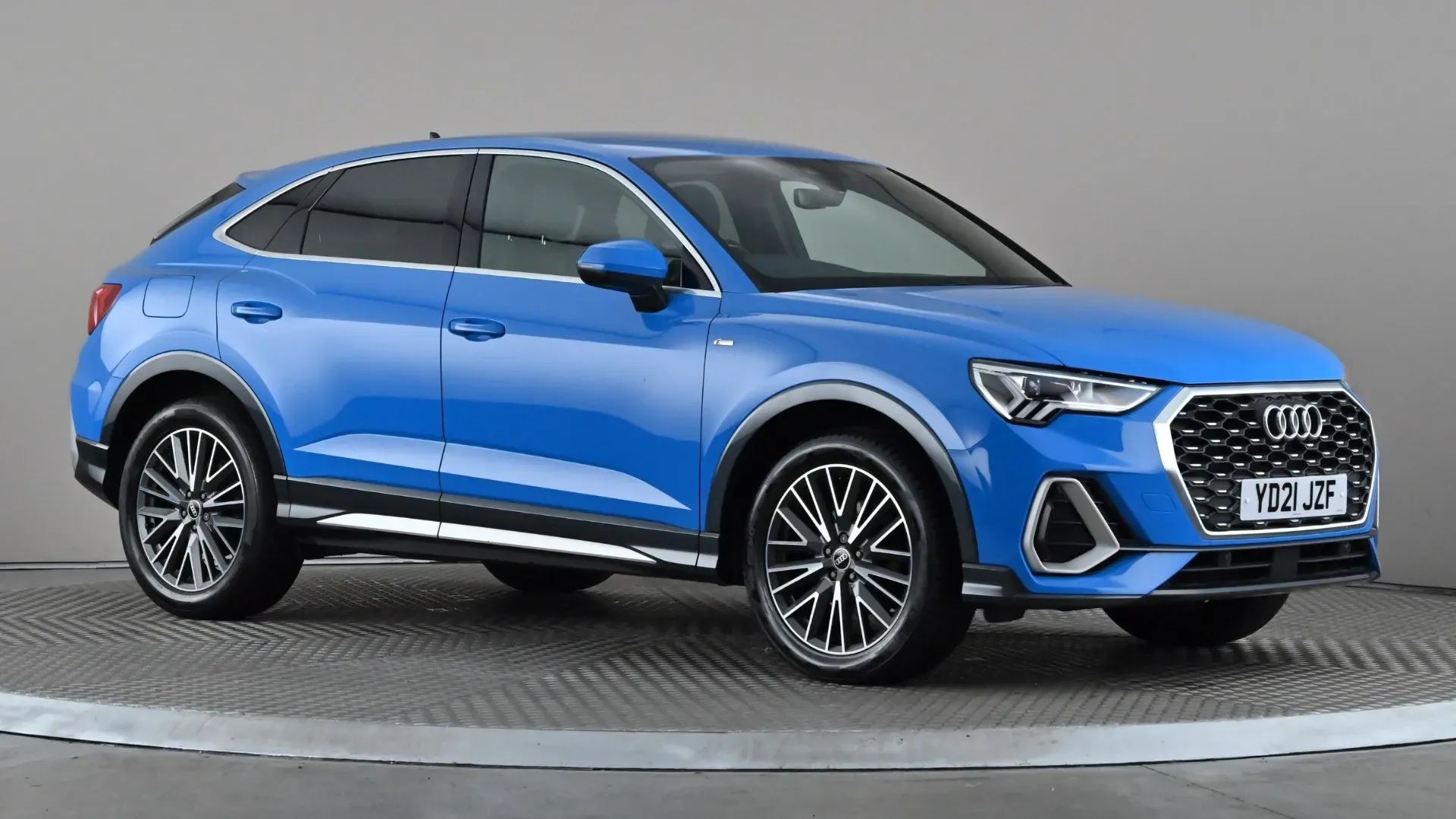 Q3 Sportback